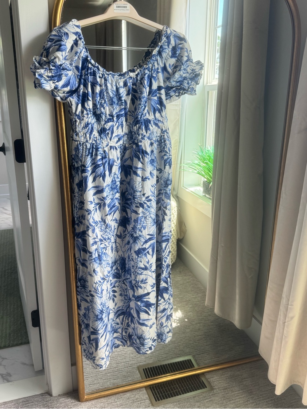 H&M Blue and White Floral Puff-Sleeve Midi Dress